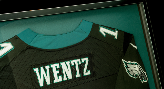 Framed Eagles Wentz jersey