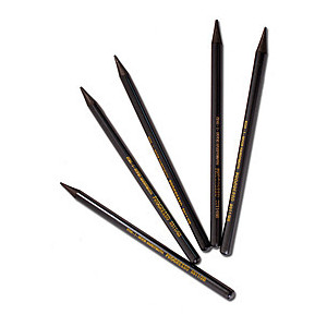 Woodless graphite pencils